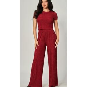 Love Poem Haley 101 Lipstick Red Crinkle Pant Set size Large
